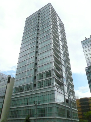 麹町パークハウス303号室
